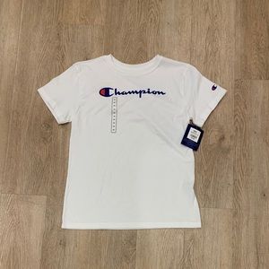 Women’s xs Champion tee